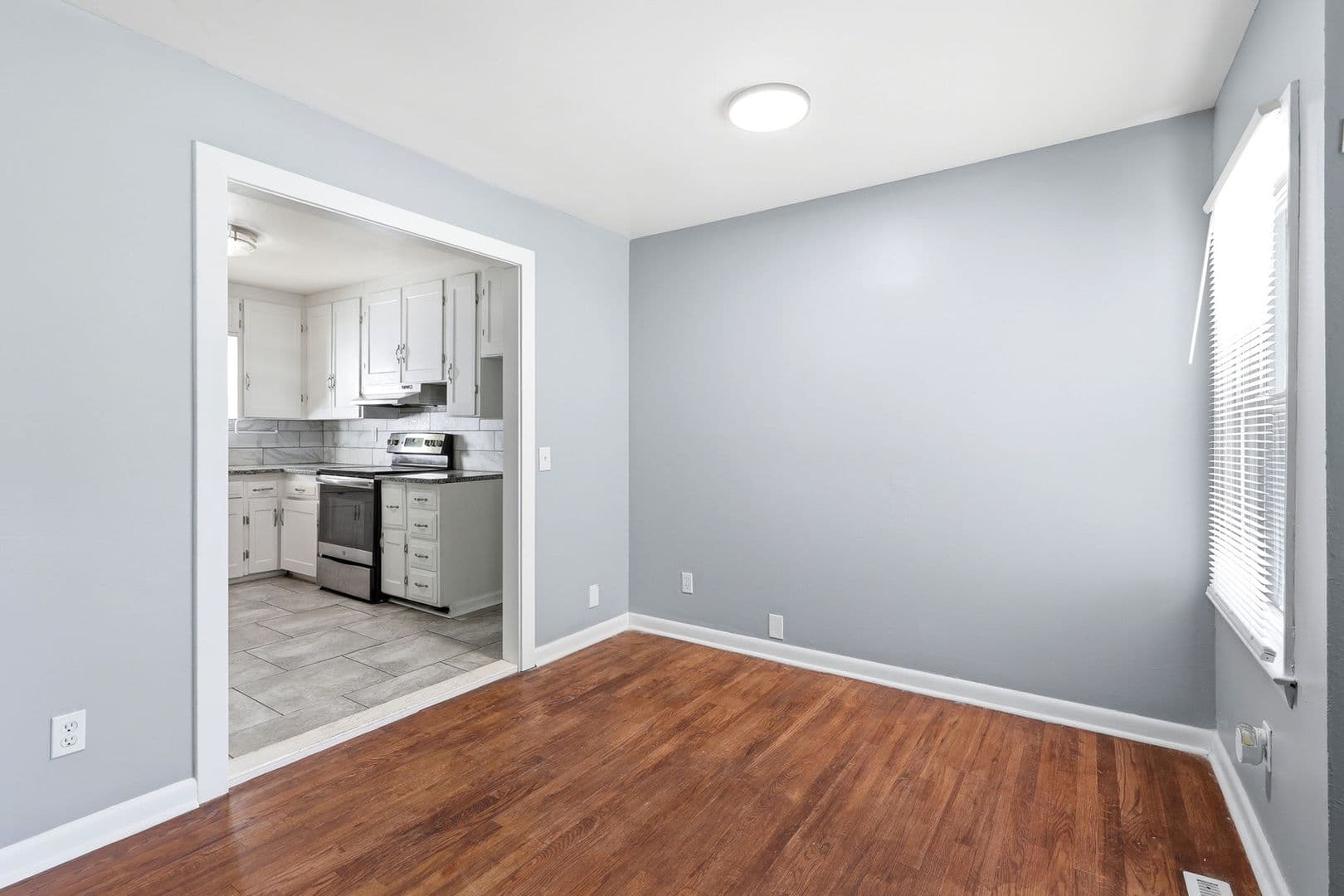Kansas City House: 2602 NW 86th St