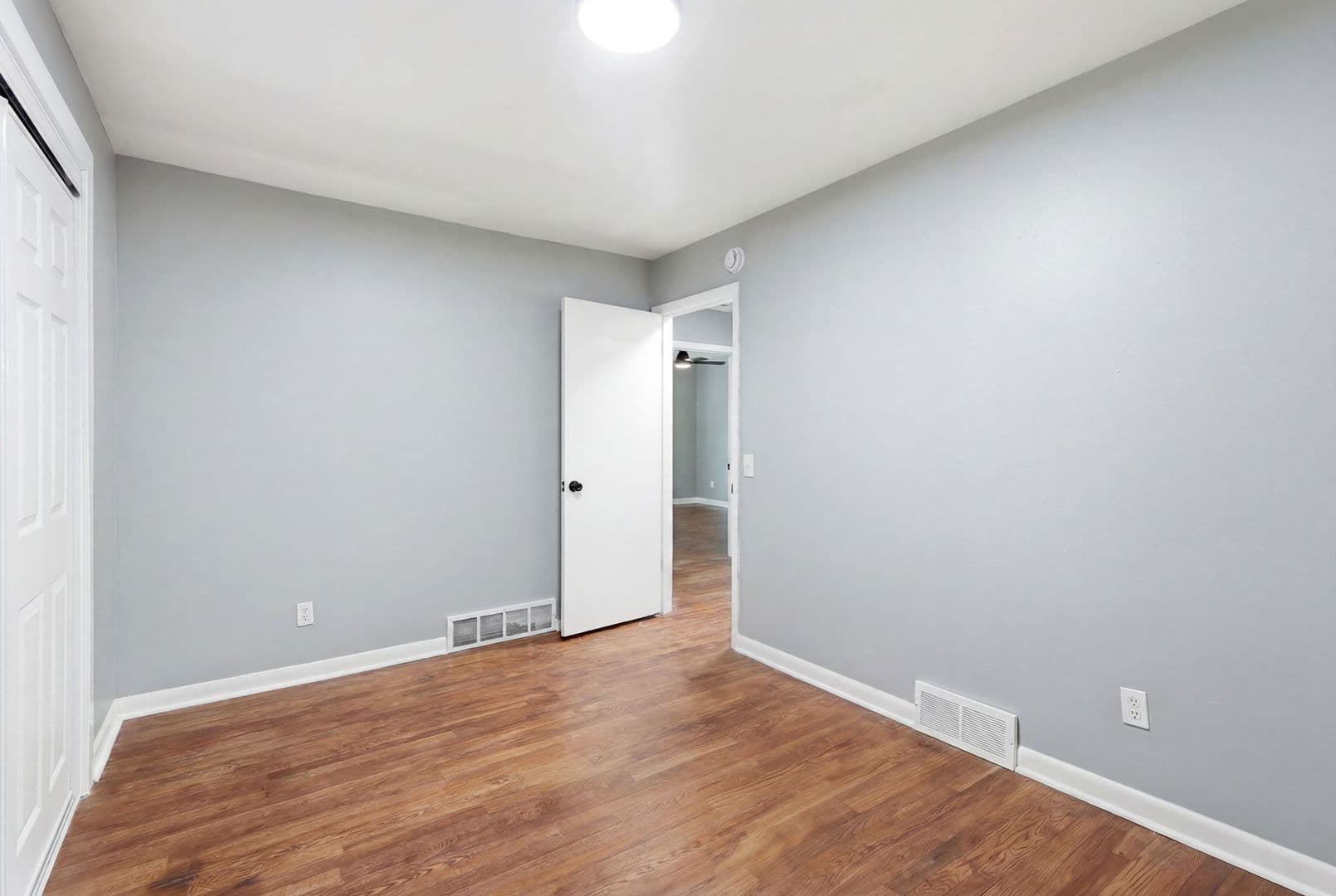 Kansas City House: 2602 NW 86th St