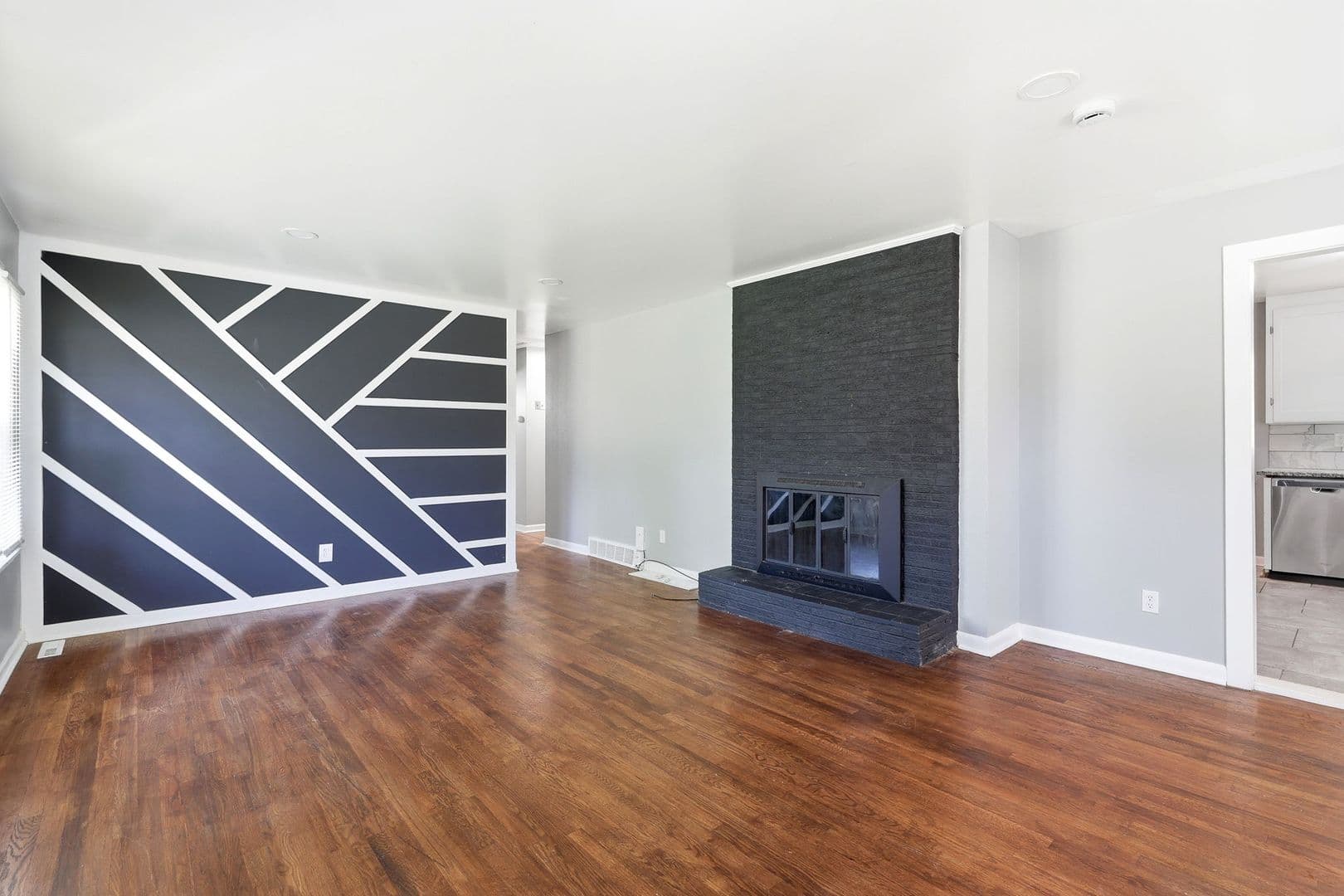 Kansas City House: 2602 NW 86th St
