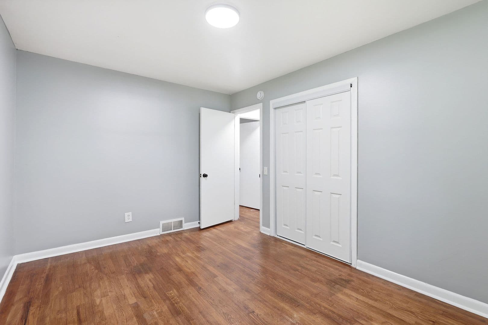 Kansas City House: 2602 NW 86th St