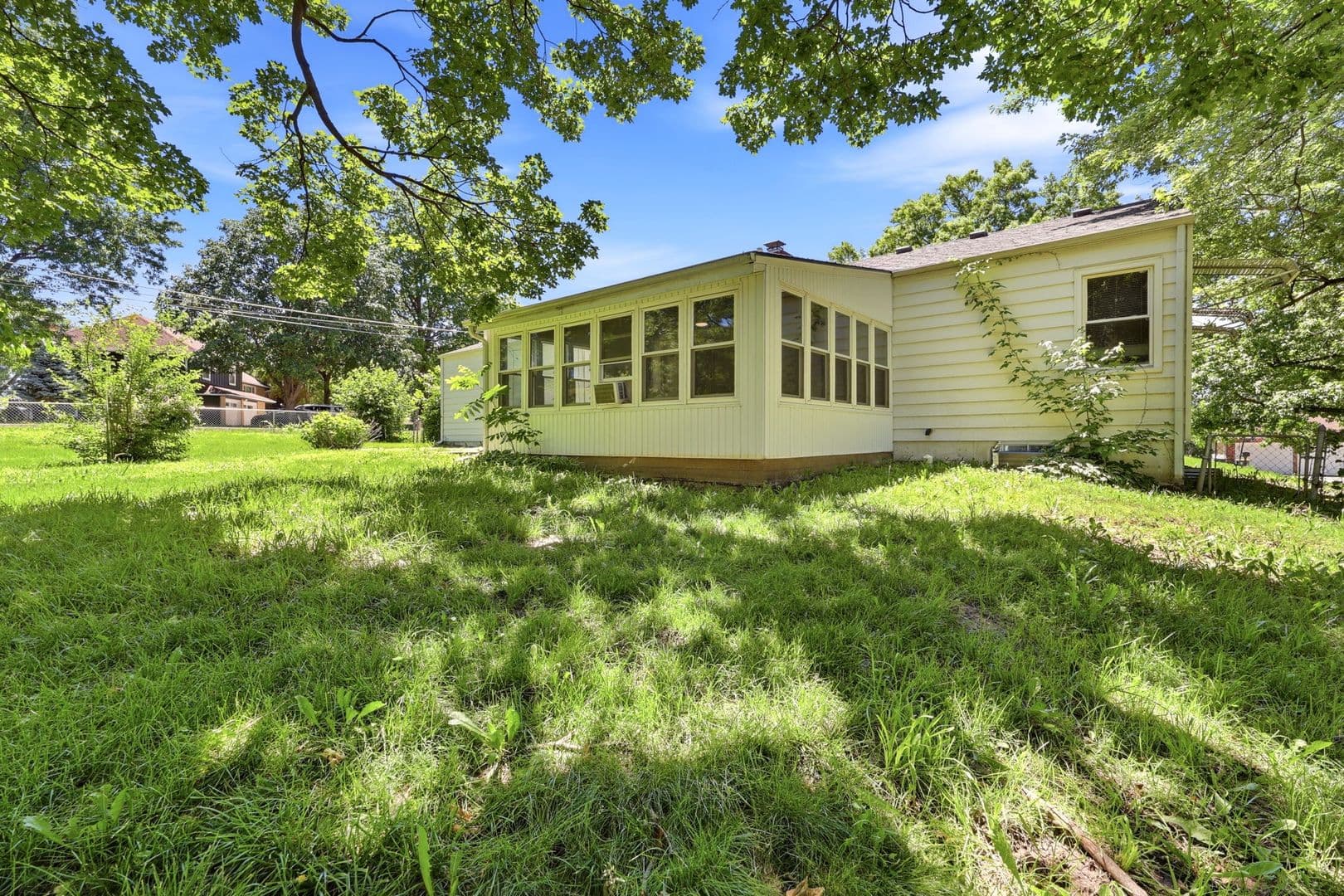 Kansas City House: 2602 NW 86th St
