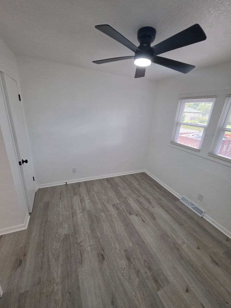 Lenexa House: 13512 W 90th Pl