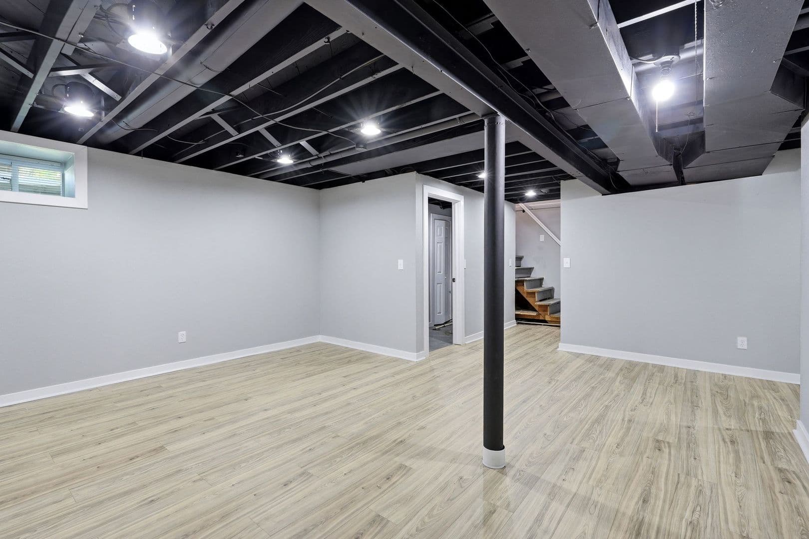 Kansas City House: 2602 NW 86th St