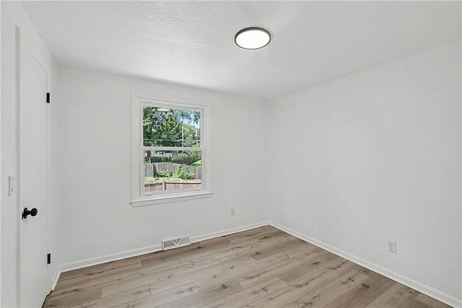 Overland Park House: 9248 Switzer Rd