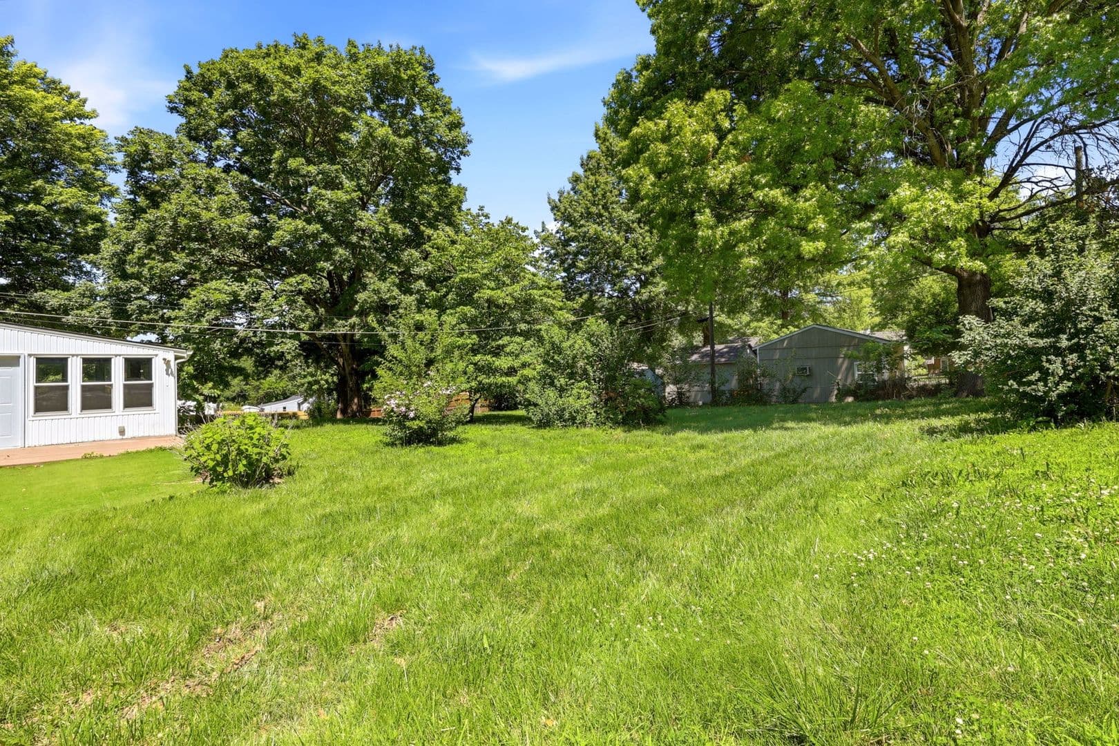 Kansas City House: 2602 NW 86th St