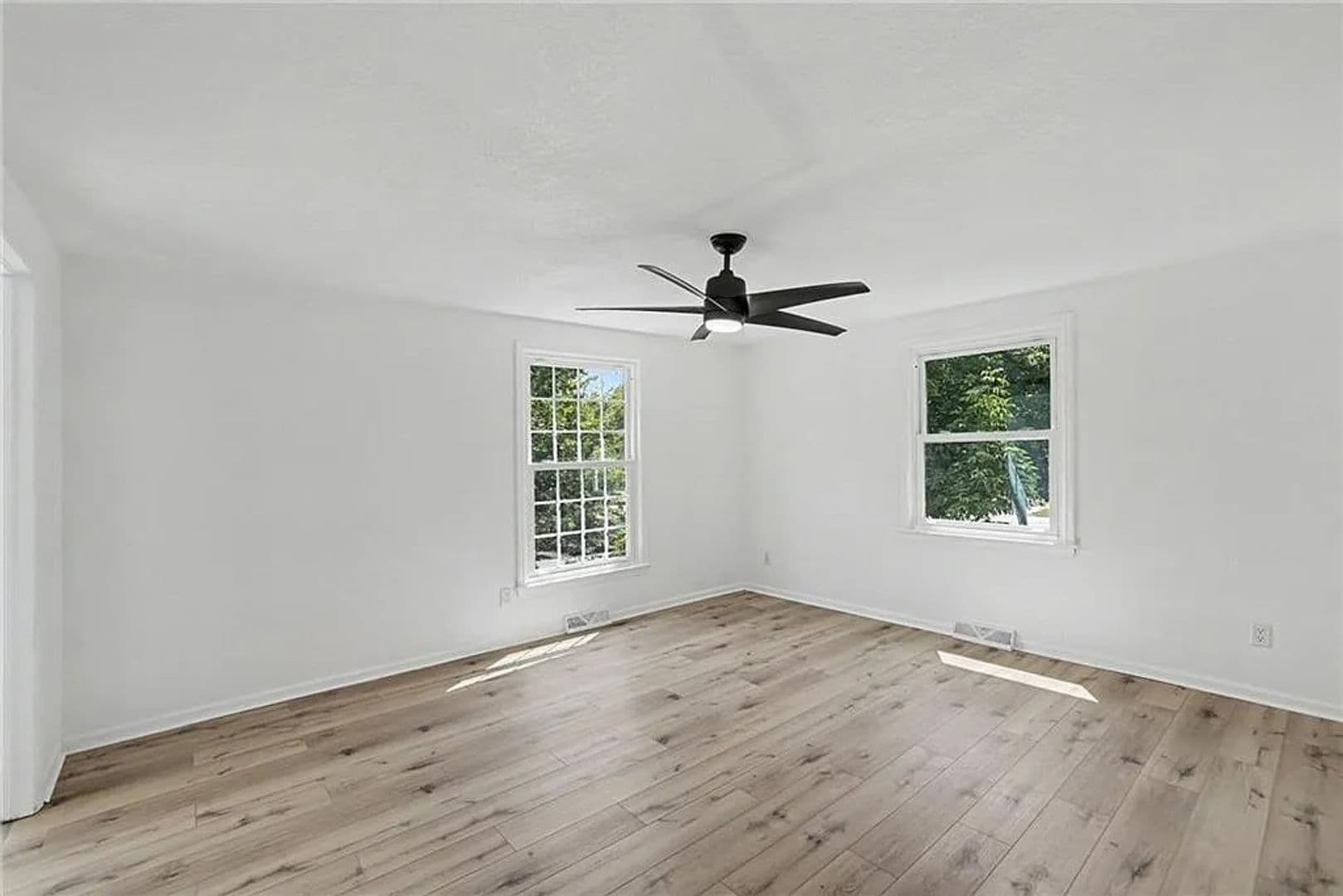 Overland Park House: 9248 Switzer Rd
