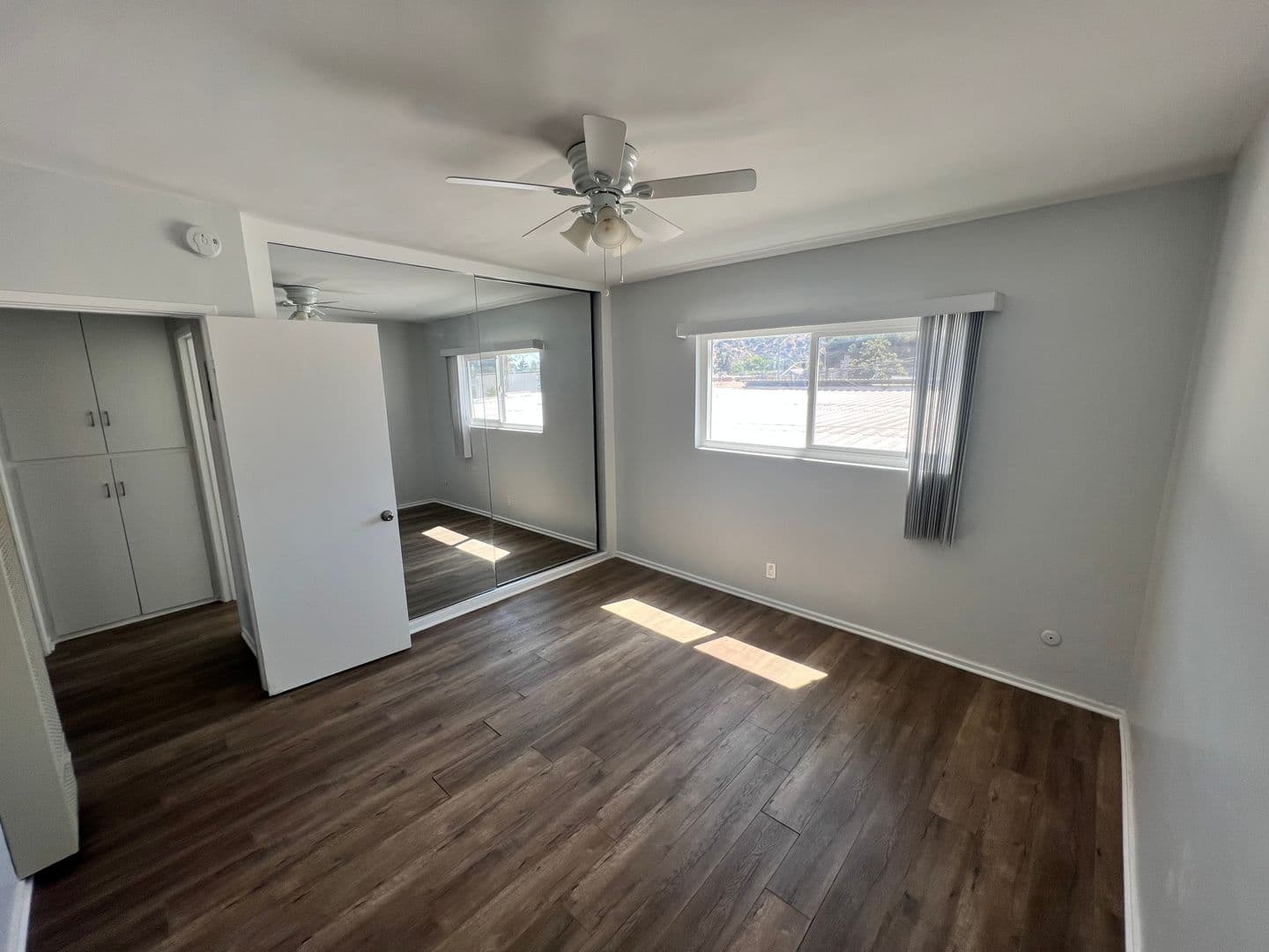Glendale Apartment: 317 Western Ave