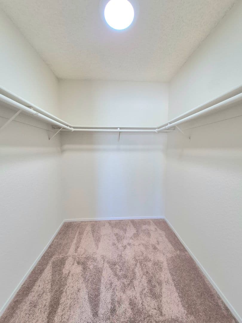 Canoga Park Apartment: 7255 Independence Ave