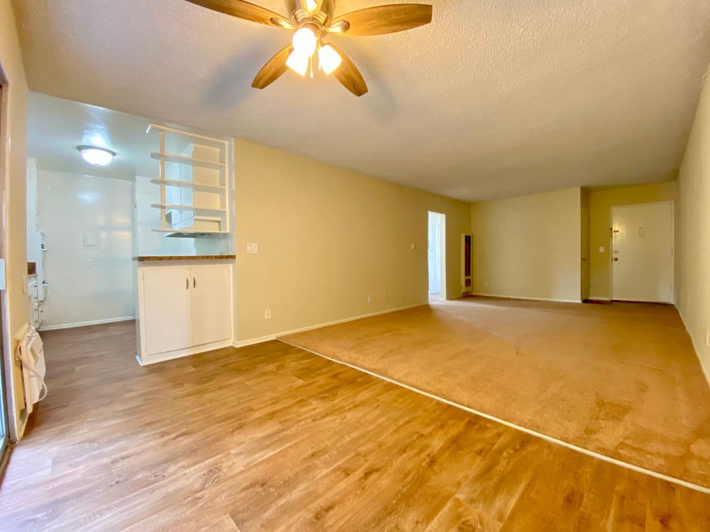Northridge Apartment: 8830 Etiwanda Ave