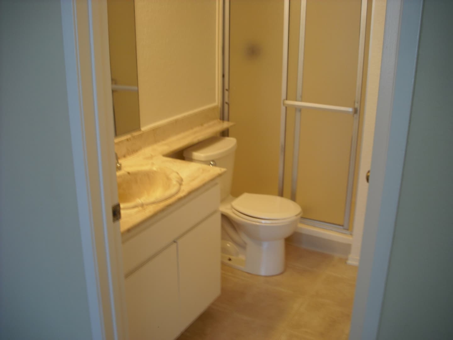 Canoga Park Apartment: 7255 Independence Ave