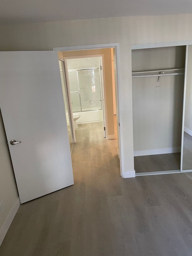 Panorama City Apartment: 14695 Parthenia St.