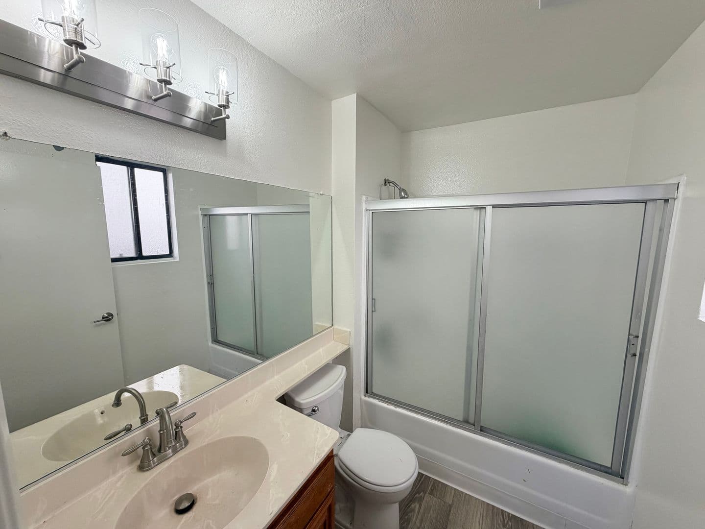 Canoga Park Apartment: 7020  Remmet Ave.