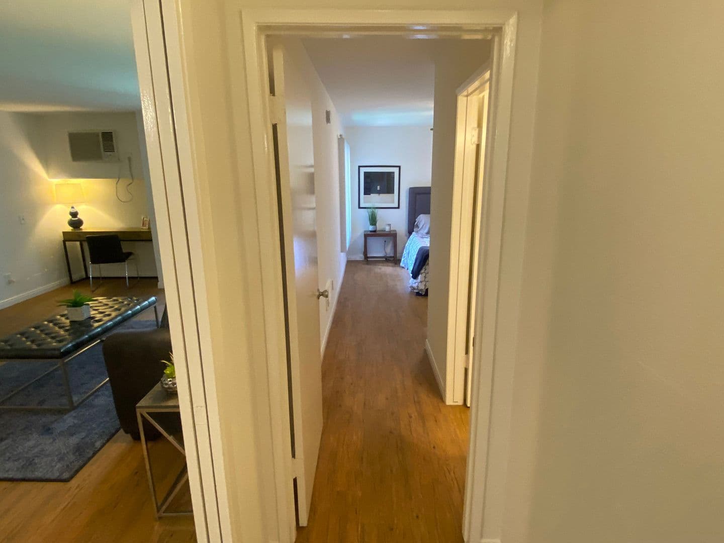 Tarzana Apartment: 18339-18347 Collins St