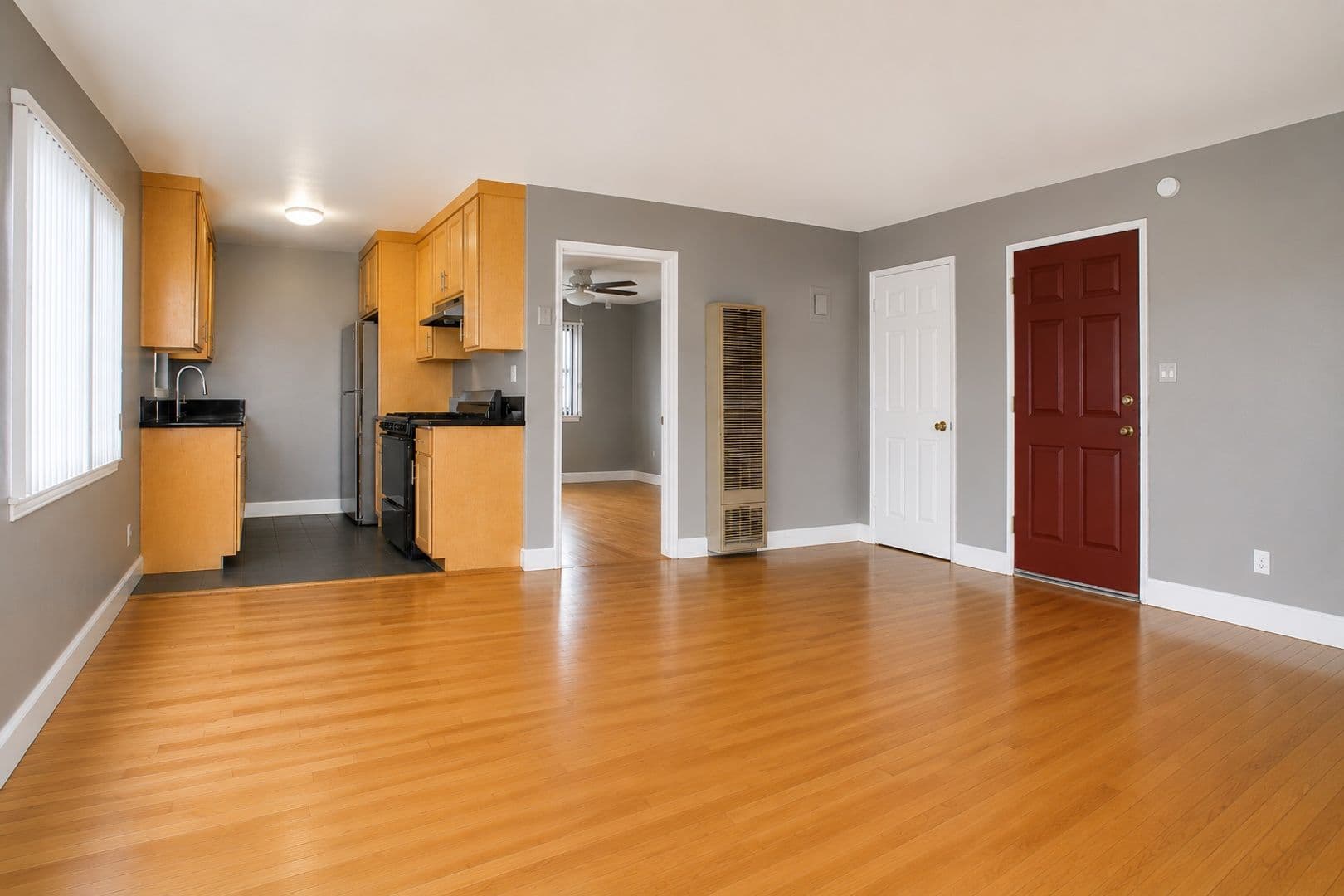 North Hollywood Apartment: 6859-6865 Fulton Ave.