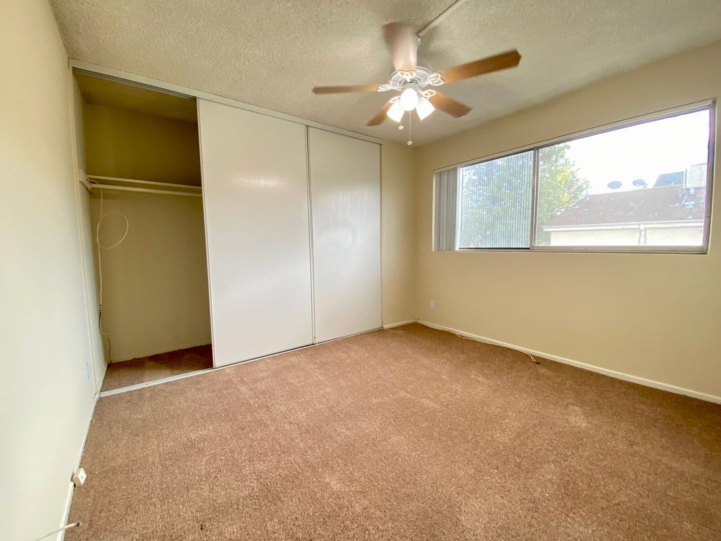 Northridge Apartment: 8830 Etiwanda Ave