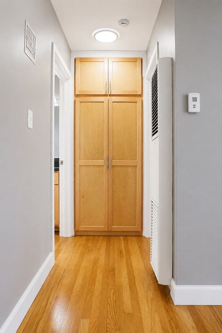 North Hollywood Apartment: 6859-6865 Fulton Ave.