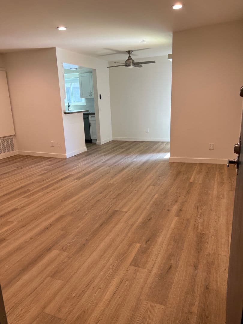 Glendale Apartment: 1636 N. Verdugo Rd.