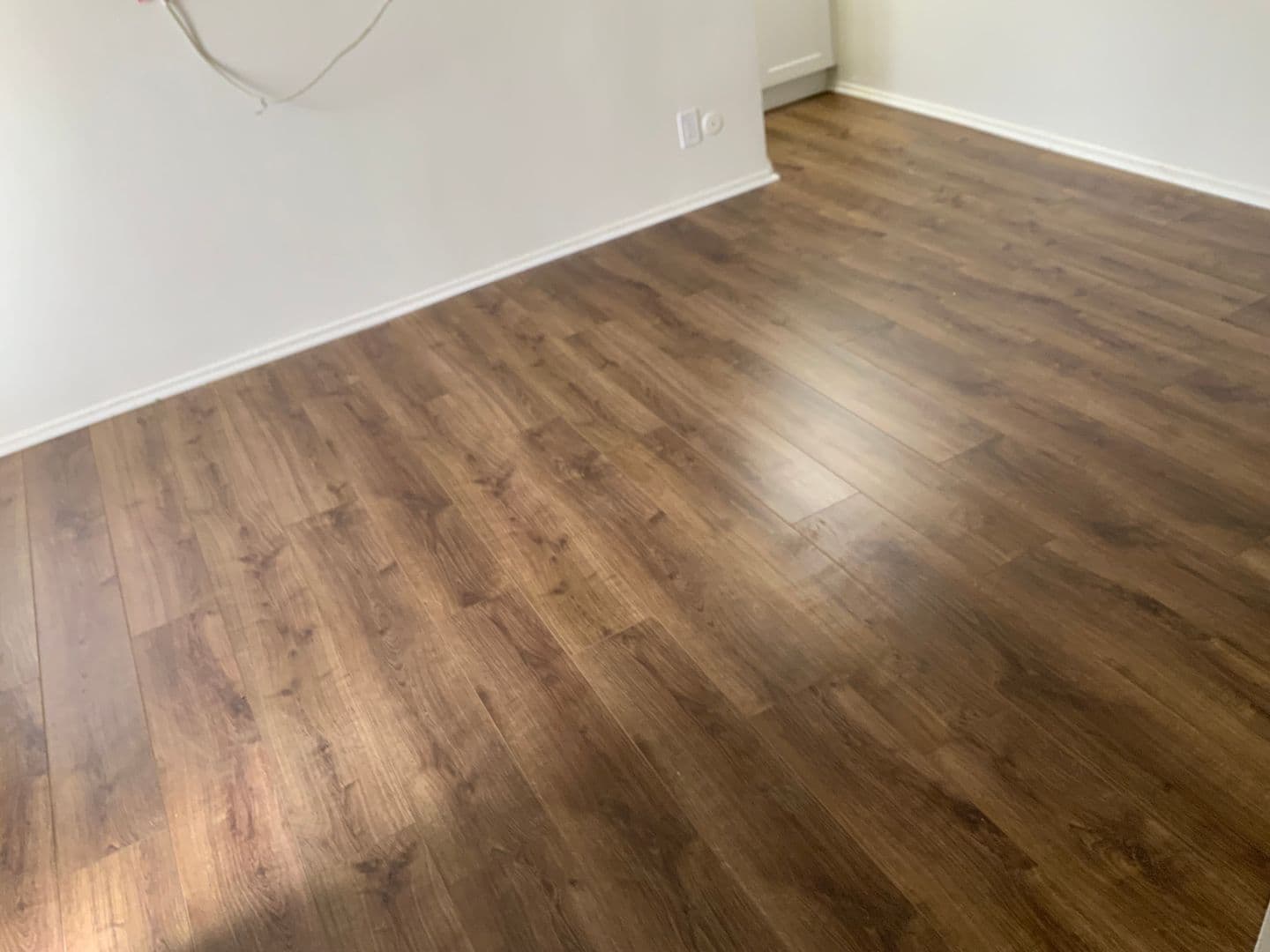 Van Nuys Apartment: 14744 Friar Street