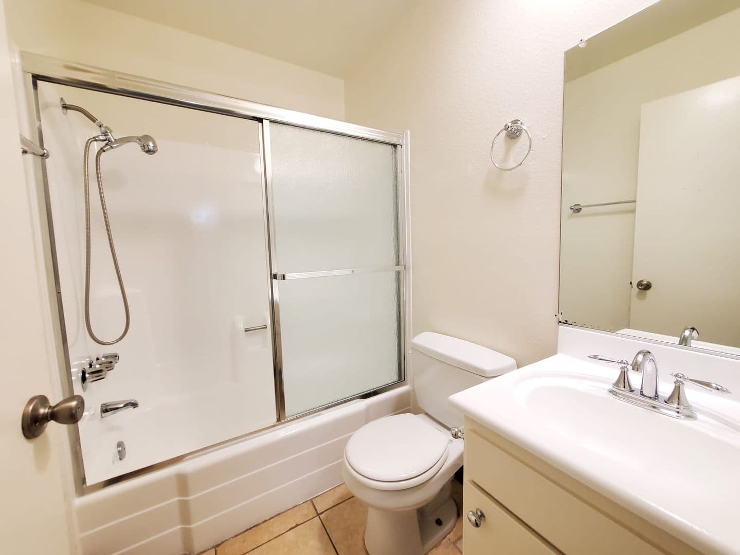 Canyon Country Apartment: 27301 Whites Canyon Road
