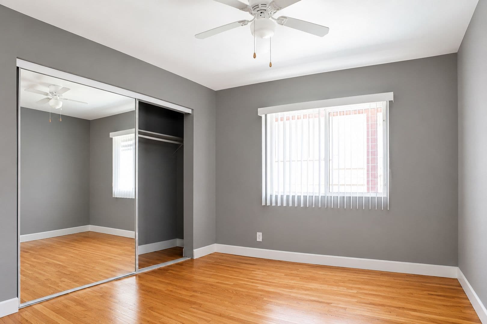 North Hollywood Apartment: 6859-6865 Fulton Ave.
