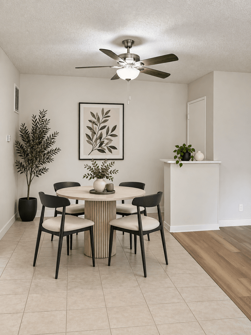 Van Nuys Apartment: 13947 Oxnard Street