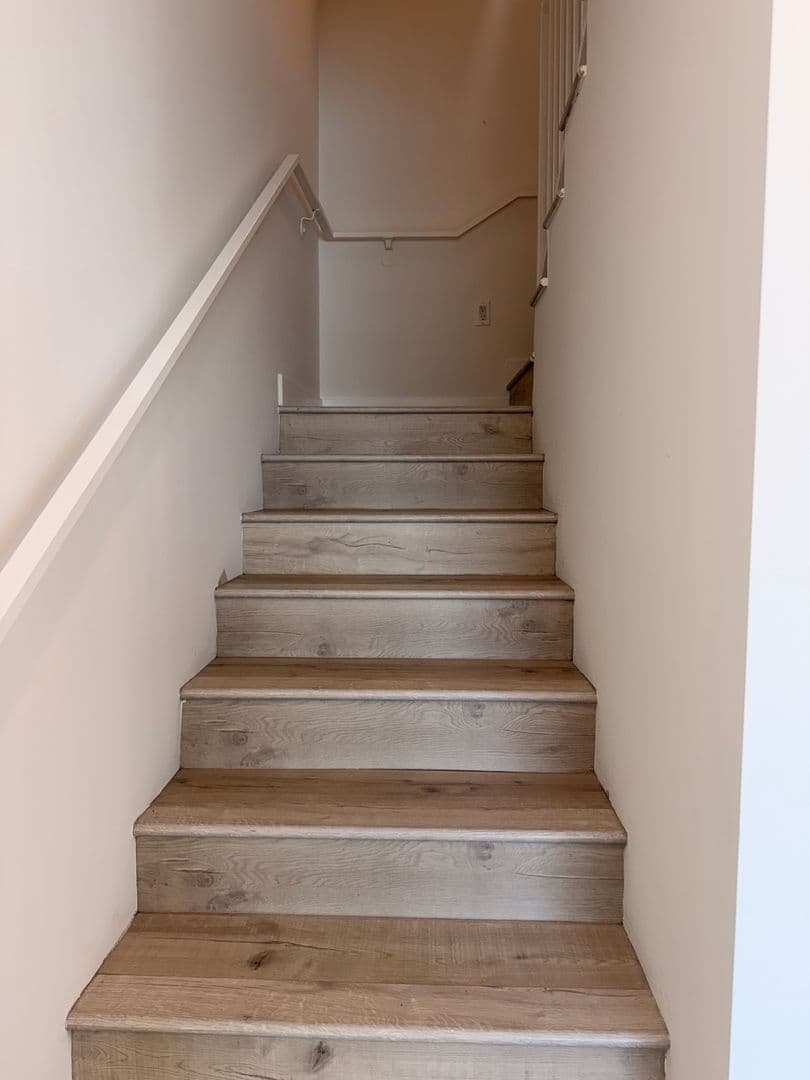 Panorama City Apartment: 14828 Rayen Street