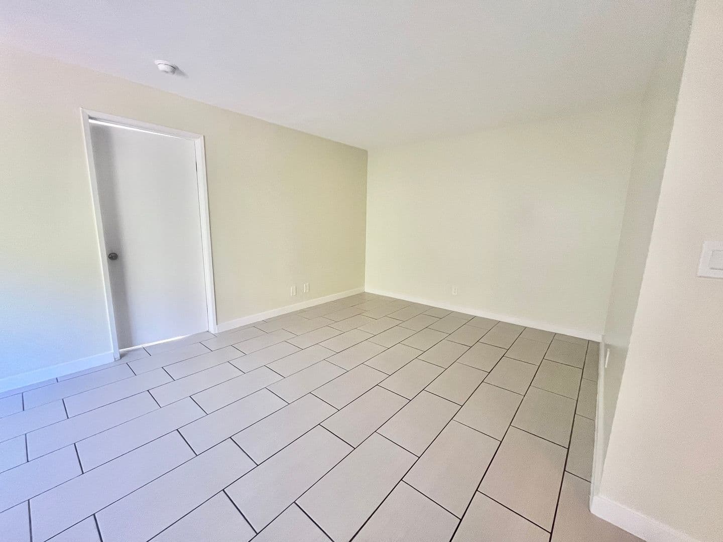 Pacoima Apartment: 10800 Glenoaks Blvd.