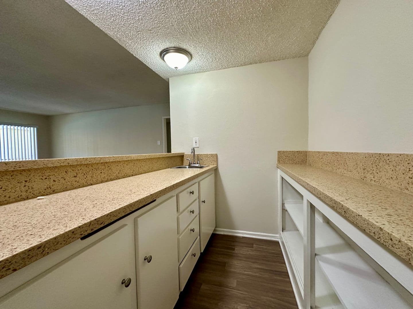 Sherman Oaks Apartment: 14400 Addison St.