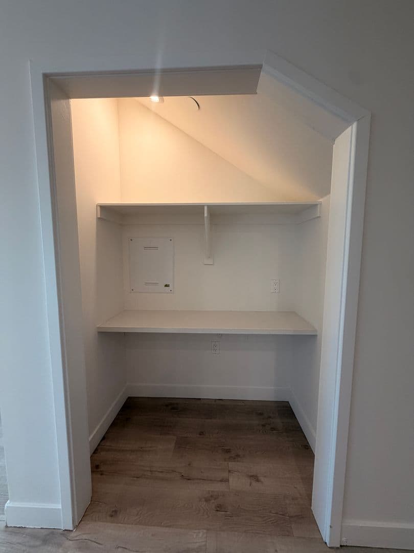 Panorama City Apartment: 14828 Rayen Street