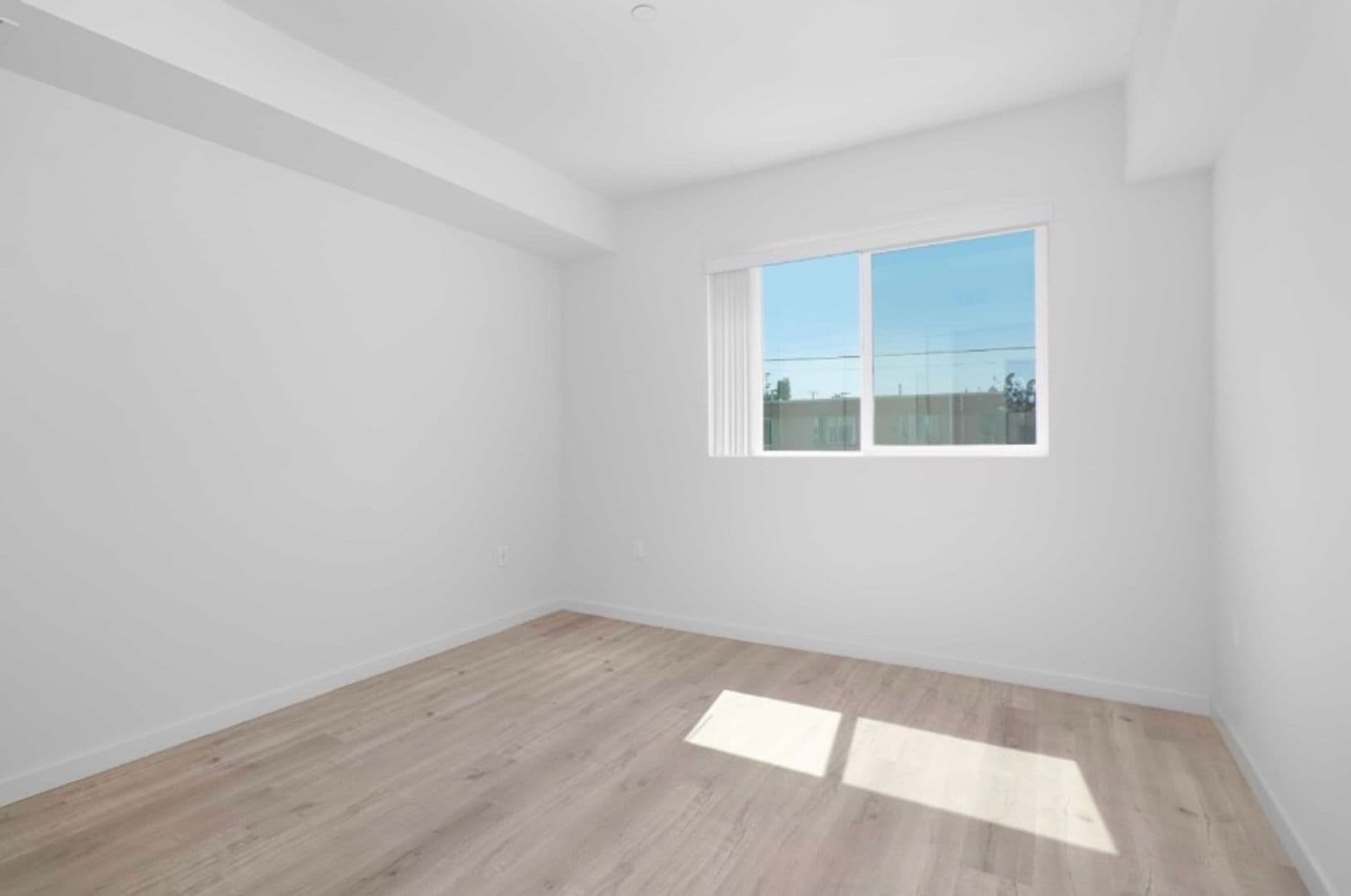Van Nuys Apartment: 15755 Saticoy St.