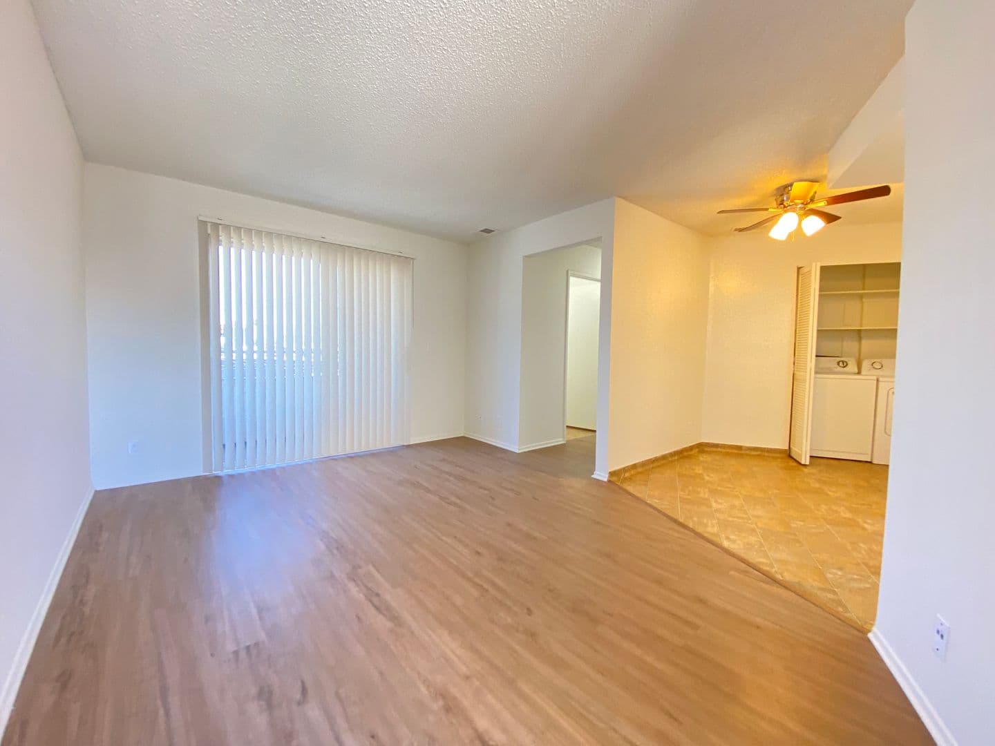 North Hollywood Apartment: 5640 Farmdale Ave