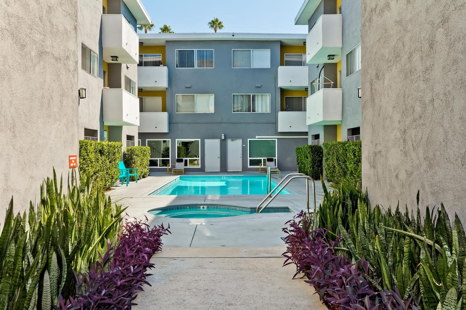 Sherman Oaks Apartment: 14320 Addison St.