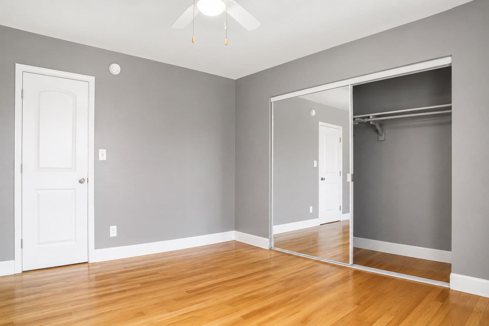 North Hollywood Apartment: 6859-6865 Fulton Ave.