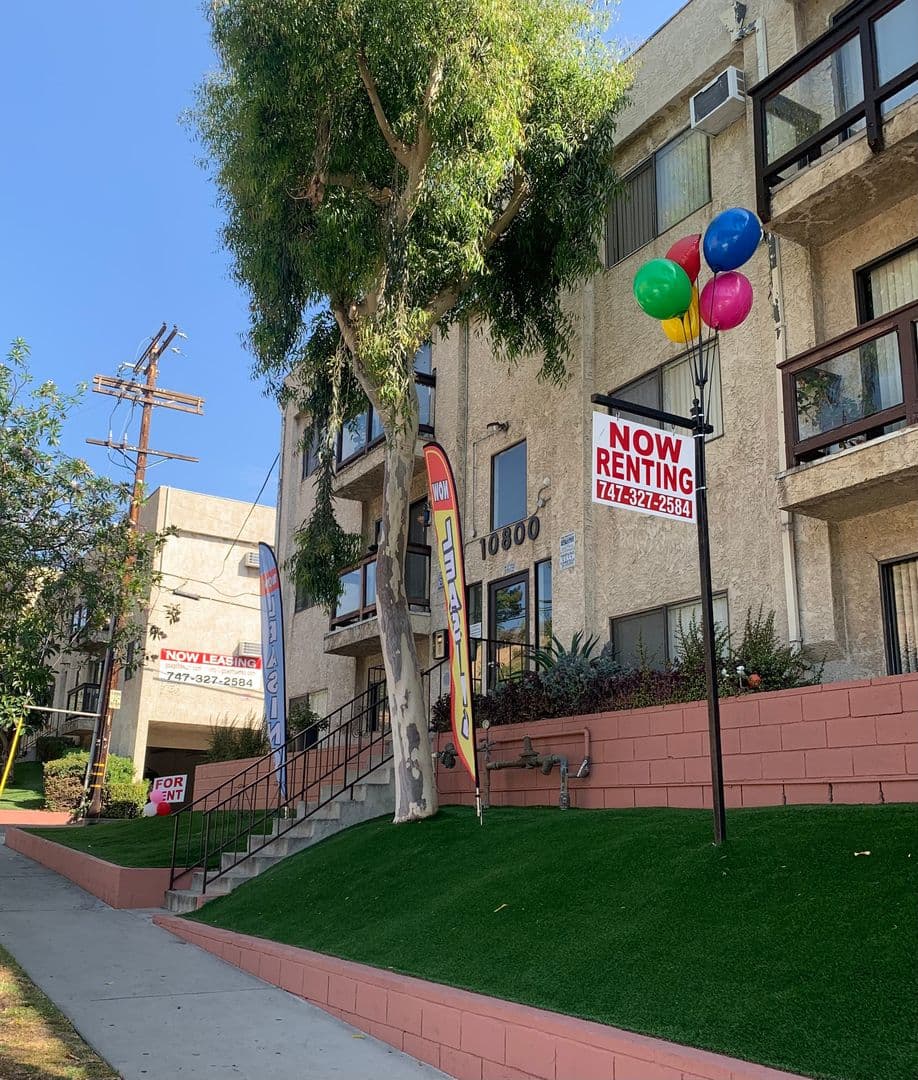 Pacoima Apartment: 10800 Glenoaks Blvd.