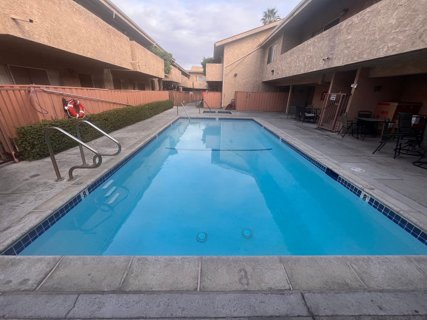 North Hills Apartment: 8533 Columbus Ave.