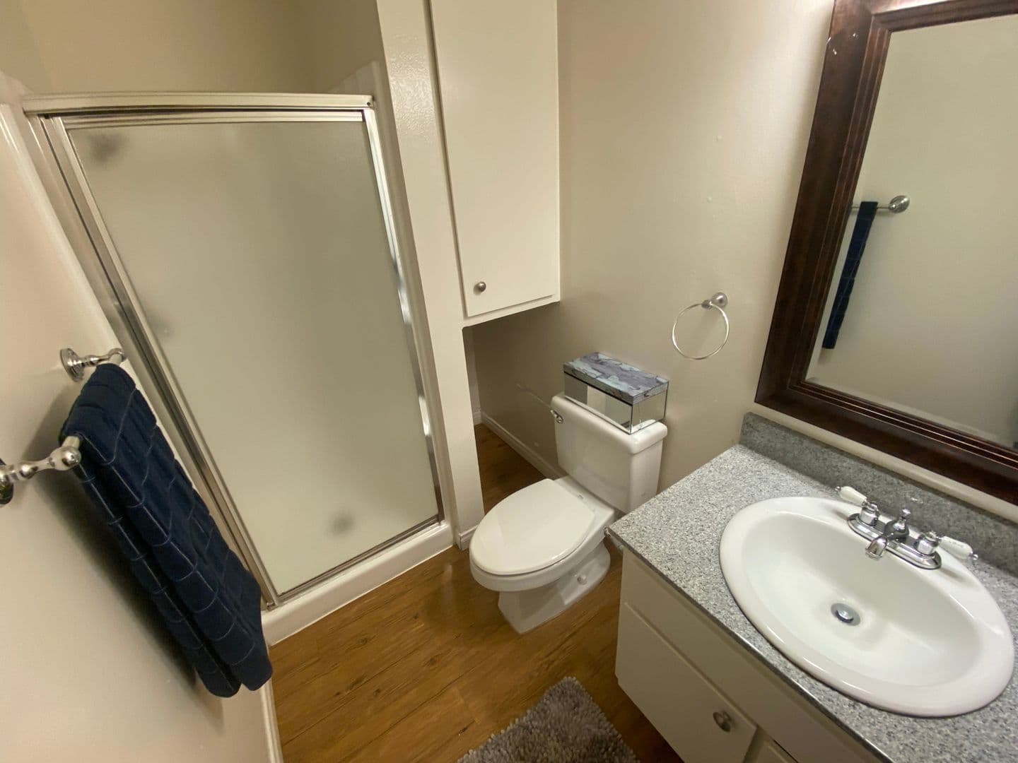 Tarzana Apartment: 18339-18347 Collins St