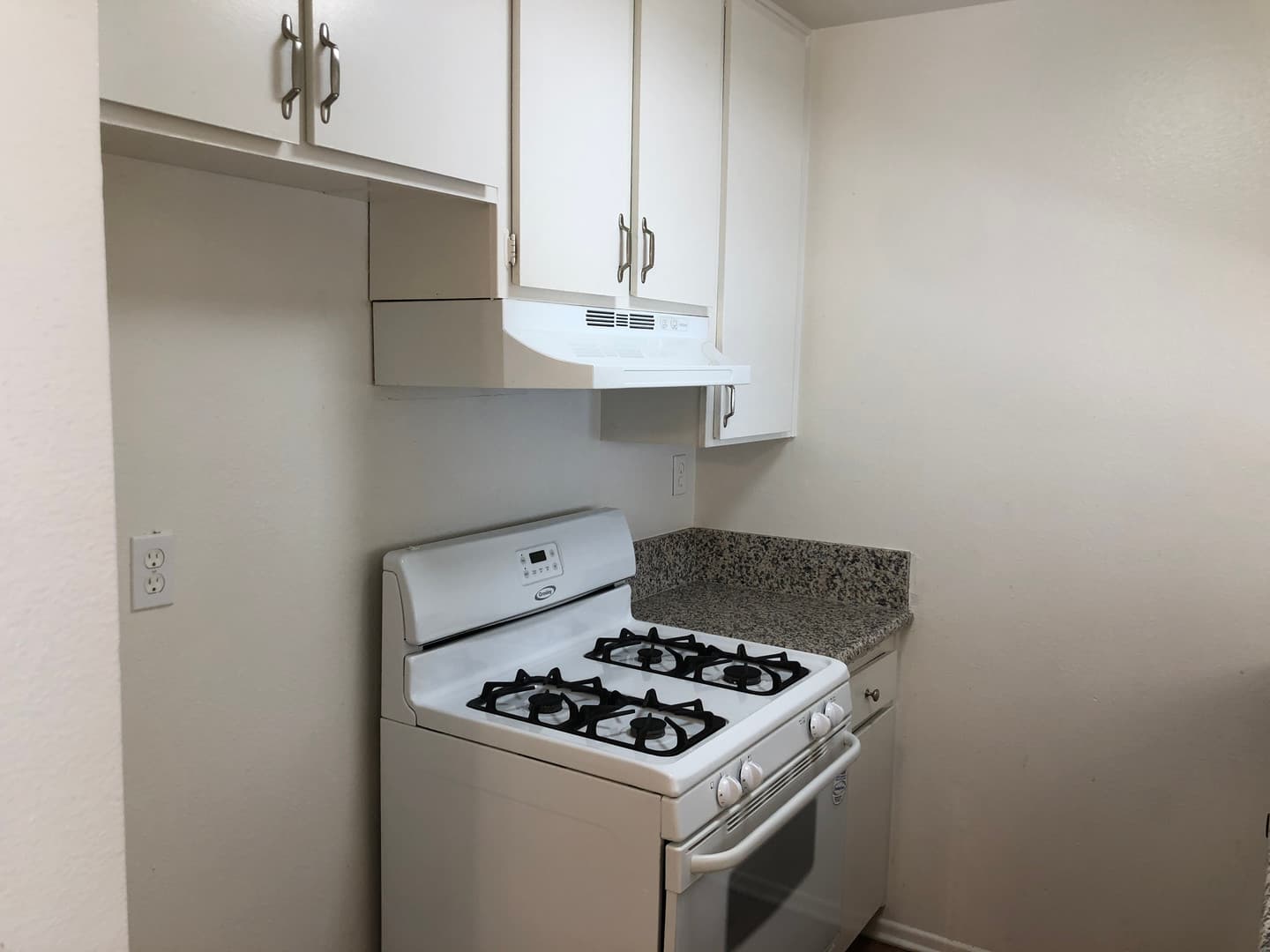 Northridge Apartment: 17841 Lassen Street
