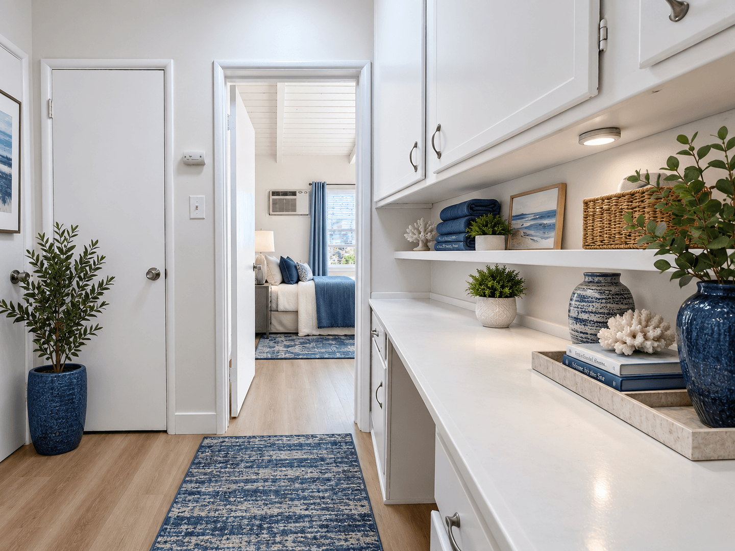 North Hollywood Apartment: 12715-19 Vanowen St.