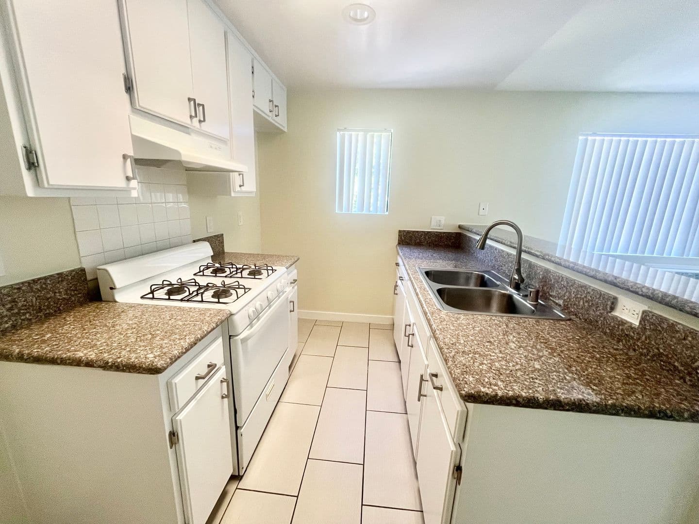 Pacoima Apartment: 10800 Glenoaks Blvd.