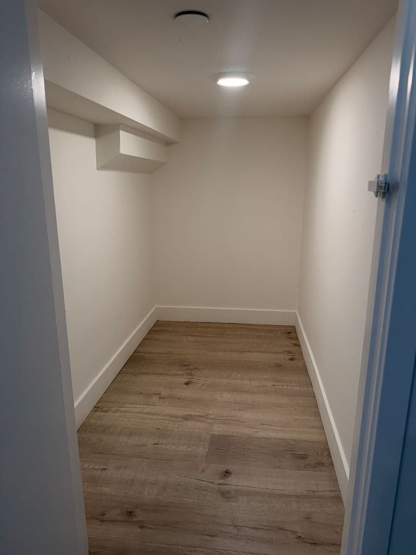 Panorama City Apartment: 14828 Rayen Street