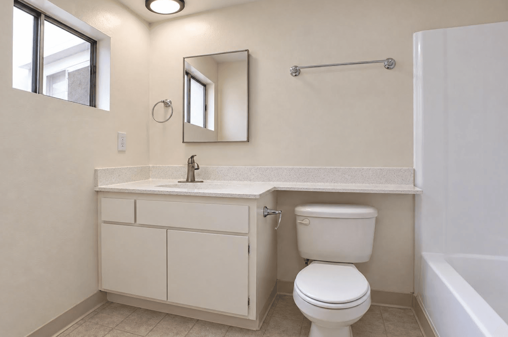 Los Angeles Apartment: 433 S. Hobart Blvd.
