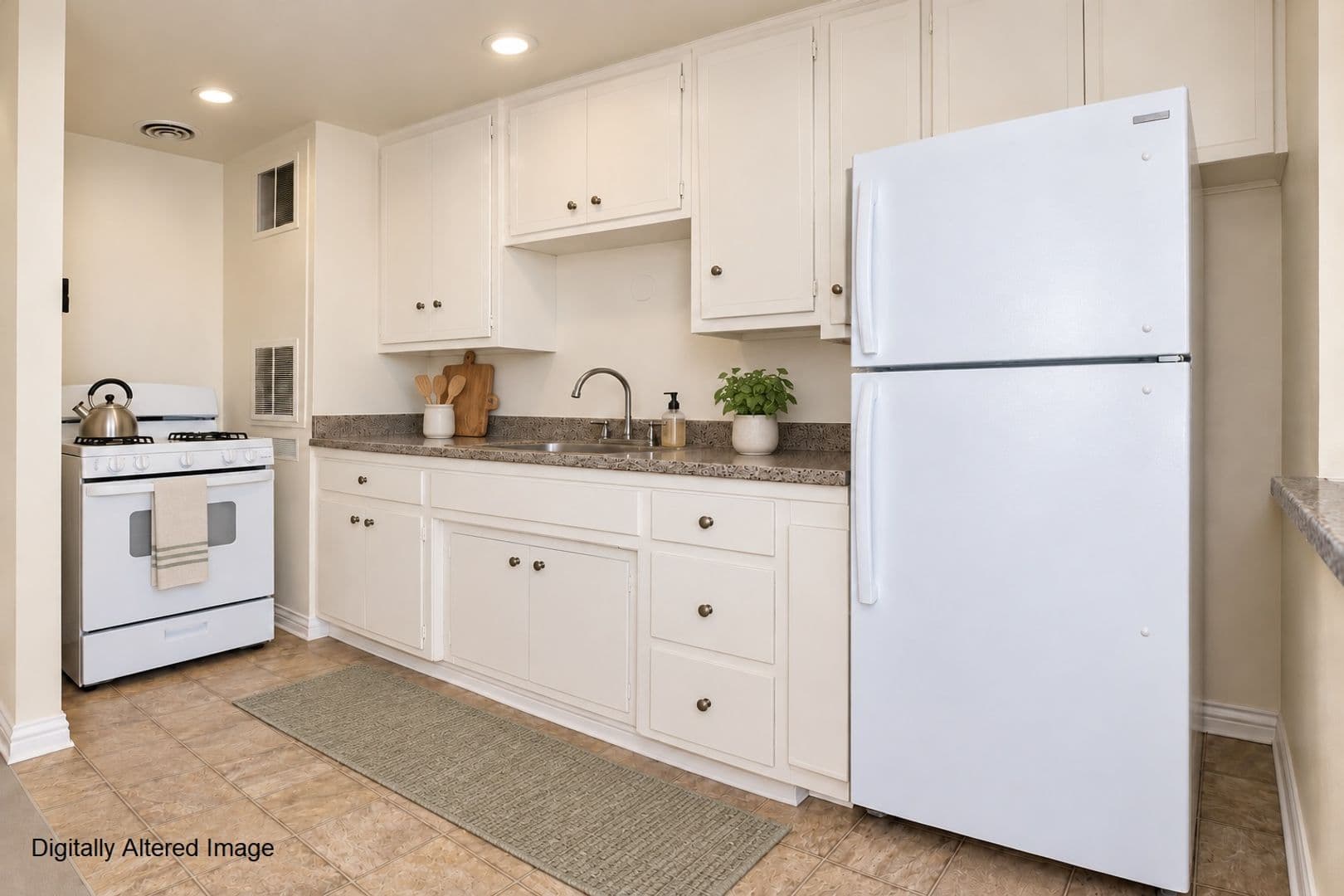 Van Nuys Apartment: 15963 Sherman Way