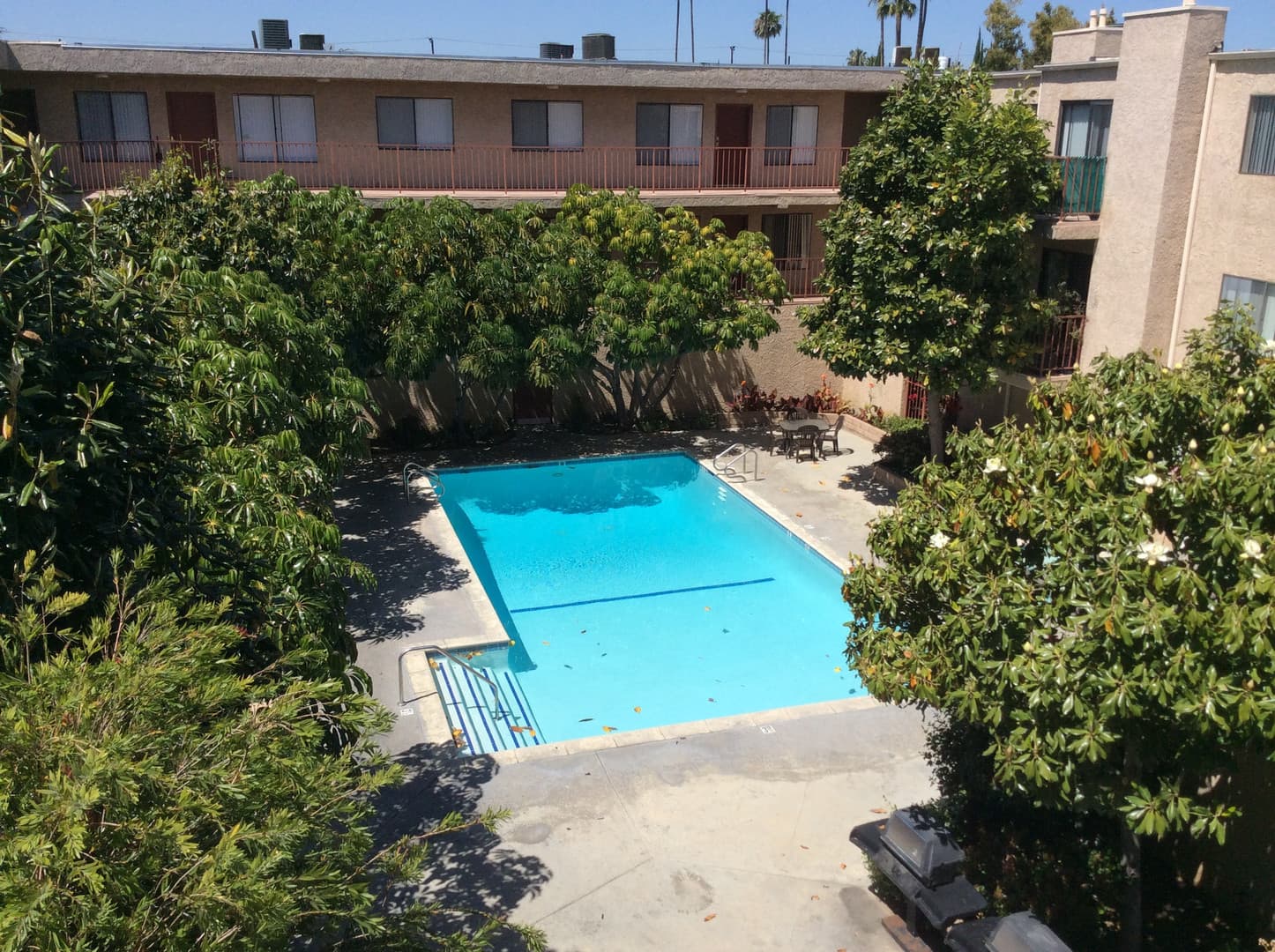 Canoga Park Apartment: 7255 Independence Ave