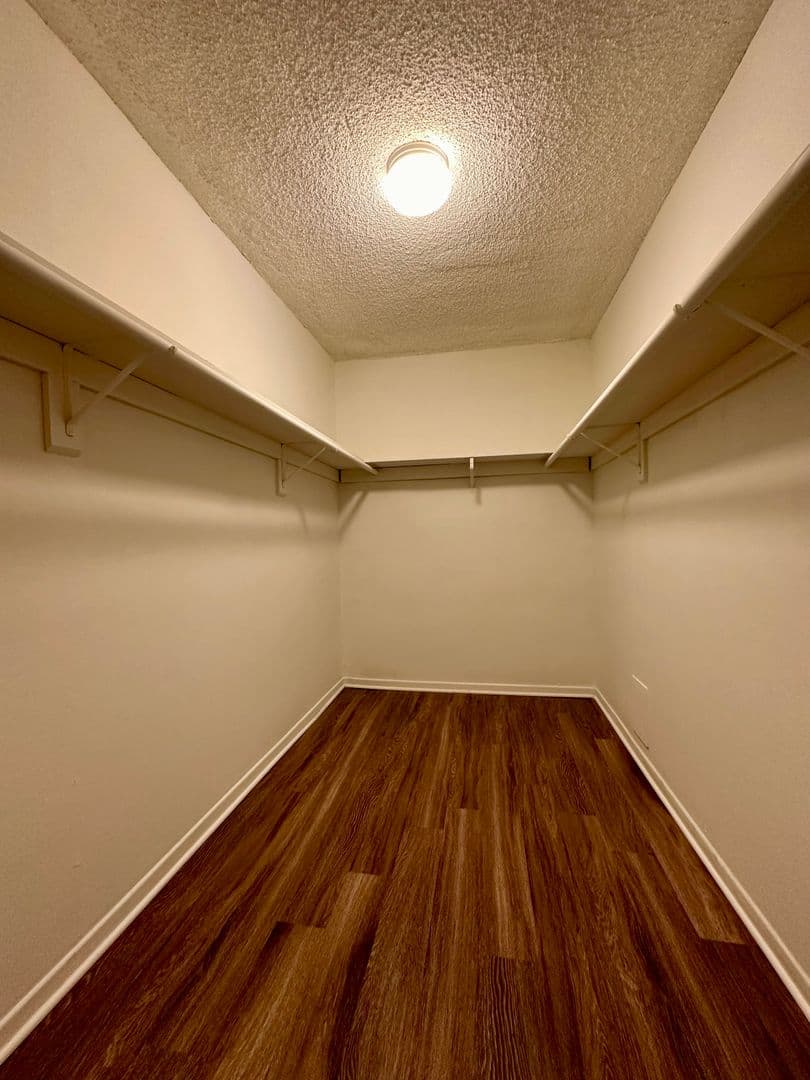 Sherman Oaks Apartment: 14400 Addison St.