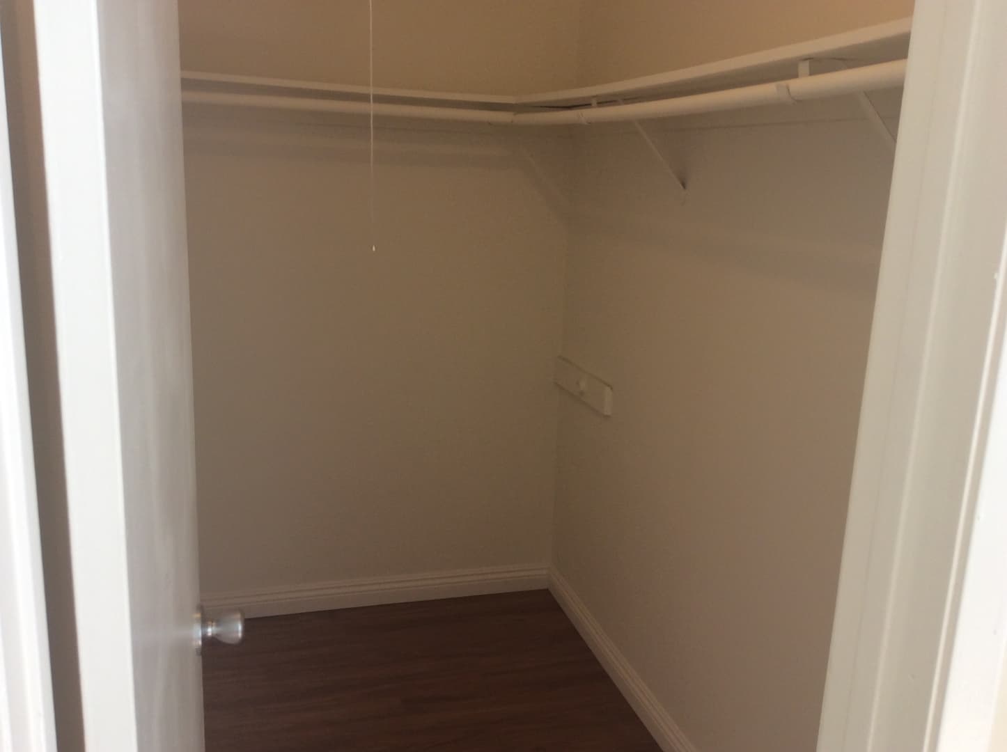 Canoga Park Apartment: 8360 Northgate Avenue