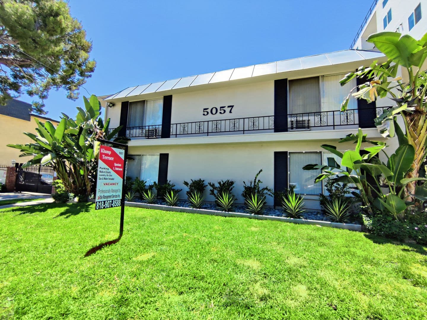 North Hollywood Apartment: 5057 Klump Ave.