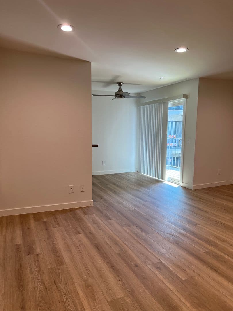 Glendale Apartment: 1636 N. Verdugo Rd.