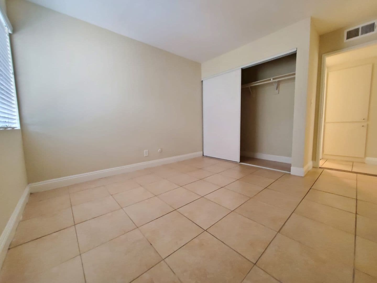 Canyon Country Apartment: 27301 Whites Canyon Road