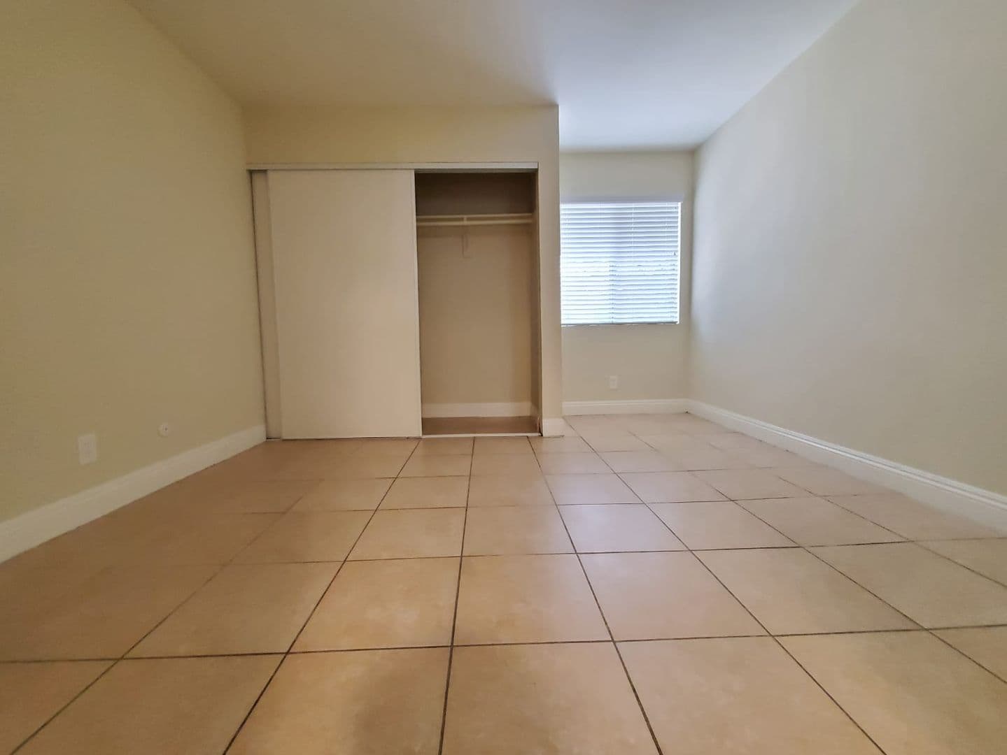 Canyon Country Apartment: 27301 Whites Canyon Road