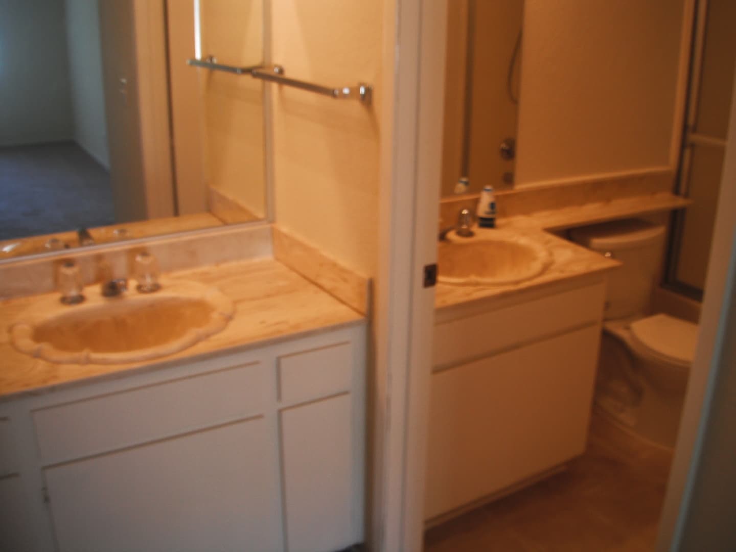 Canoga Park Apartment: 7255 Independence Ave
